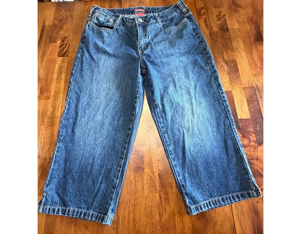 Faded Glory Women’s 14 Blue Denim Capri Jeans Wide Leg Cropped Y2K